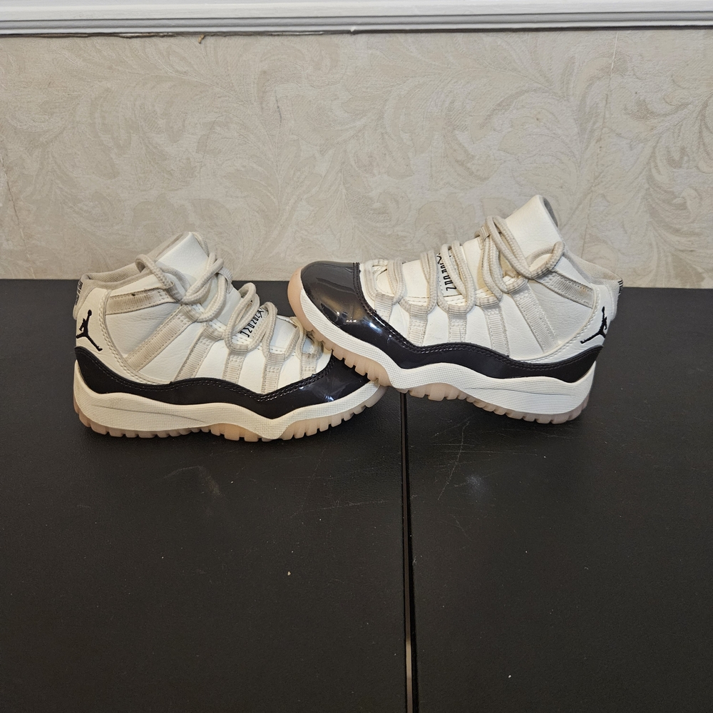 Kids Jordan 11 Retro Sneakers - Black and White